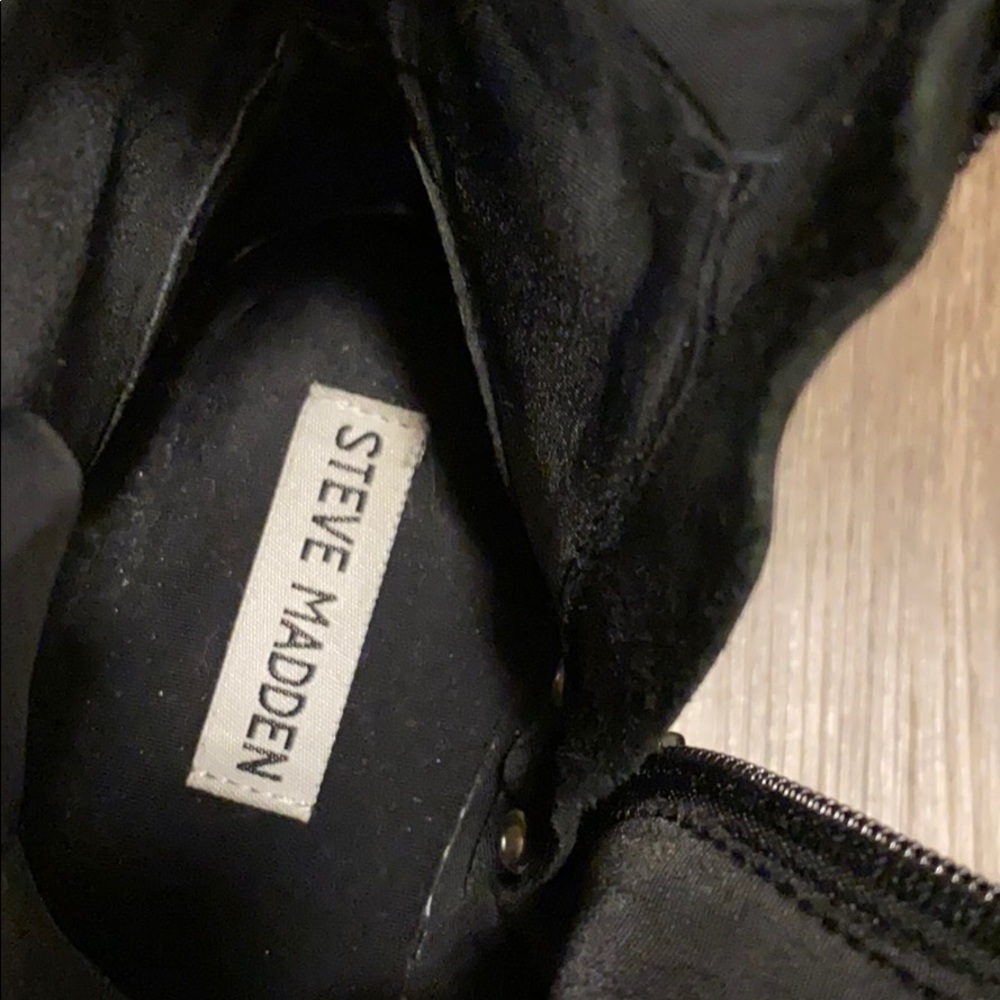 Black Bootie - Picture 5 of 6